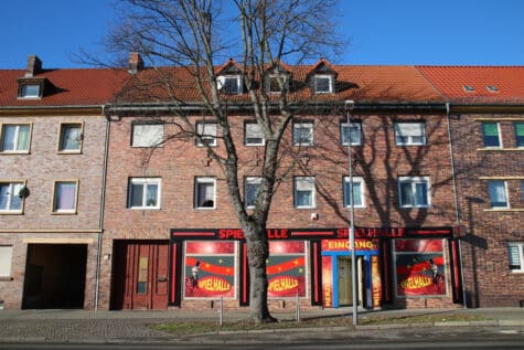 MFH in Bitterfeld, 06749 Bitterfeld-Wolfen, Wohn- und Geschäftshaus